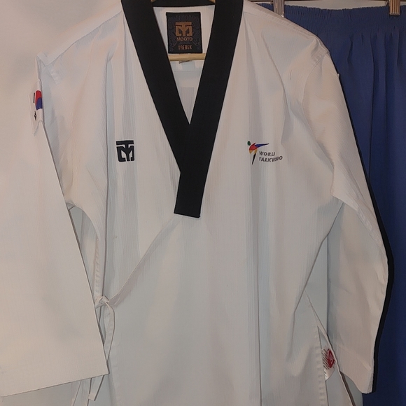 MOOTO Poomsae Dobk Taebek World Taekwondo USWC Uniform Set Women's M 160 - Picture 3 of 14
